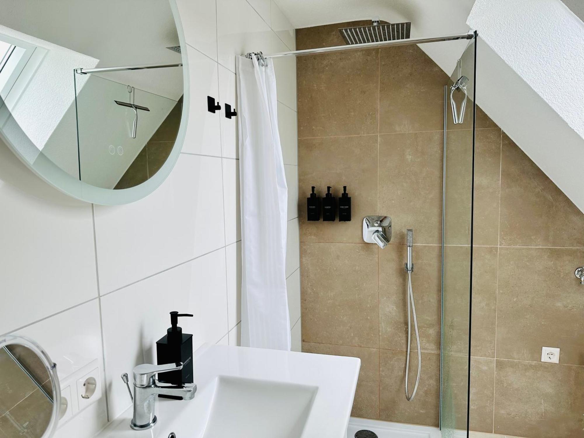 Bergblick-Apartment Istayunixi Seenaehe-Workspace-Netflix I Keine Monteure FDH Екстериор снимка